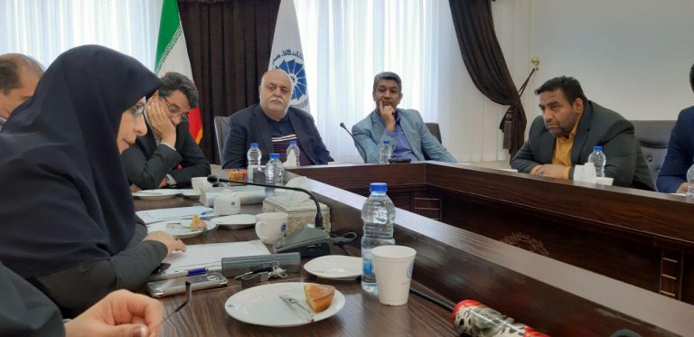 دهمین جلسه کمیته کارشناسی شورای گفتگو دولت و بخش خصوصی   “موازی کاری ادارات استاندارد و نظارت بر مواد غذایی در نمونه برداری از واحدهای صنایع غذایی”