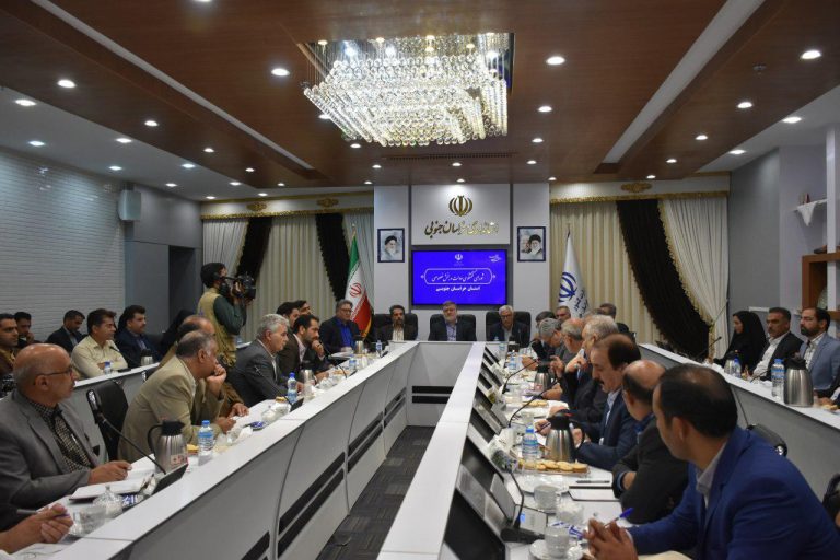 هفدهمین جلسه شورای گفتگوی دولت و بخش خصوصی خراسان جنوبی