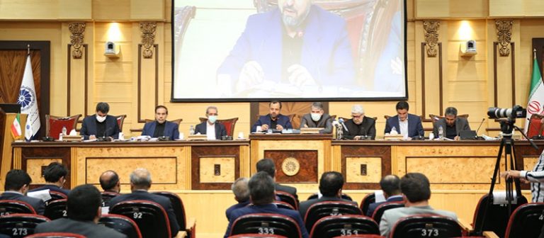 در صدویازدهمین نشست شورای گفت‌وگو چه گذشت؟ اعضای شورای گفت‌وگو در تازه‌ترین نشست به مشکلات حوزه کشاورزی پرداختند و تصمیم گرفتند پیشنهاد یکسان سازی قیمت گندم در نان‌های سنتی و صنعتی در ستاد اقتصادی دولت بررسی شود.