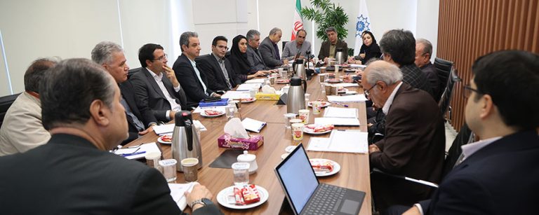 در کارگروه کمیته حمایت از کسب‌وکار مطرح شد؛ بخشنامه مربوط به تغییر عناوین شغلی، به دلیل عدم شفافیت بازنگری شود