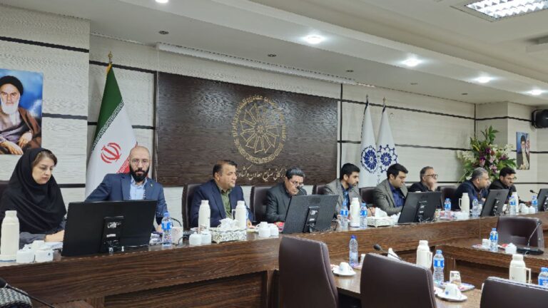 در نشست دبیرخانه‌های شوراهای گفت‌وگوی استان‌های شرق و شمال شرق کشور مطرح شد: بسته موانع و چالش‌های شرکت‌های تعاونی مرزنشینان