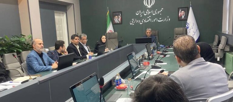 درخواست شفاف سازی نحوه محاسبه مالیات و نرخ تسعیر ارز برای ثبت در دفاتر مؤدیان مالیاتی در واردات بدون انتقال ارز